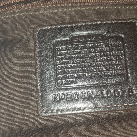 Coach purse - Picture 7 of 8